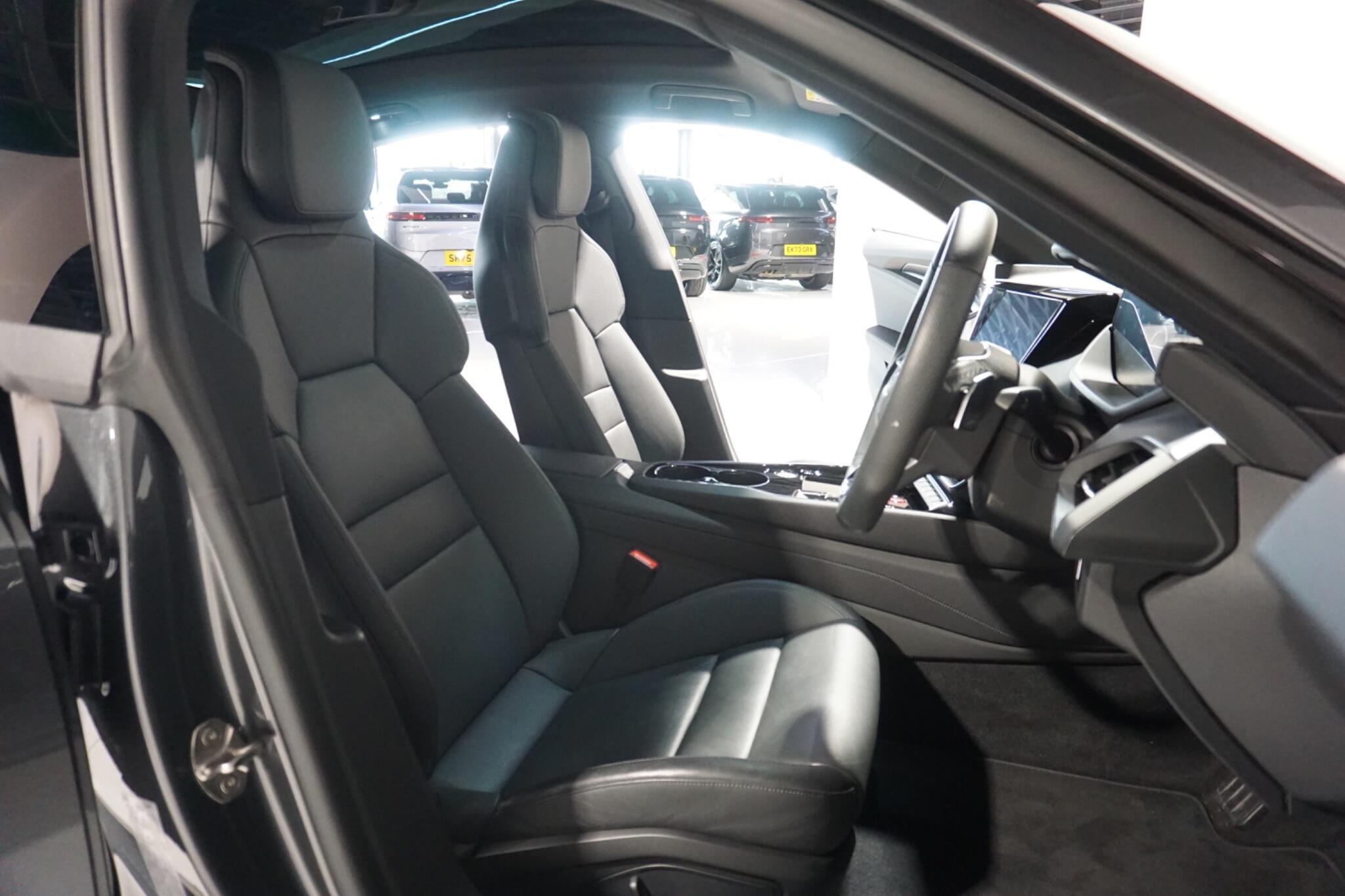 Audi e-tron GT 93.4kWh Saloon 4dr Electric Auto quattro (476 ps)